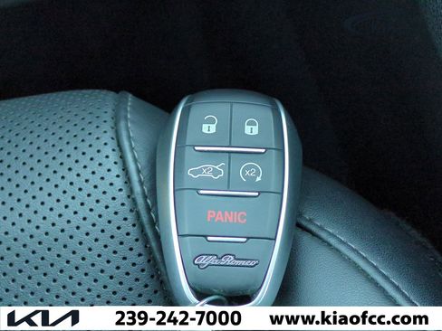 Used 2024 Alfa Romeo Tonale Ti w/ Premium Interior Package image 33