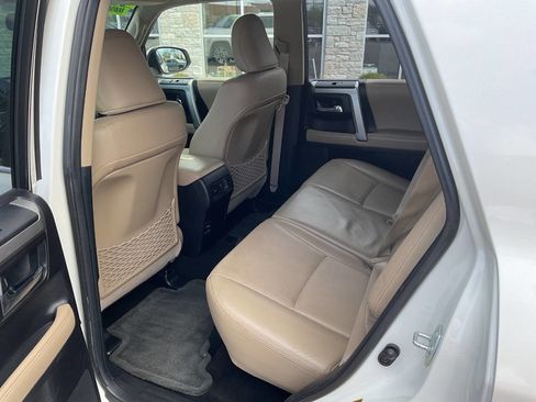 Used 2014 Toyota 4Runner Limited AWD/4WD image 30