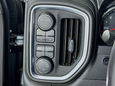 Used 2020 Chevrolet Silverado 1500 LT Trail Boss AWD/4WD image 10