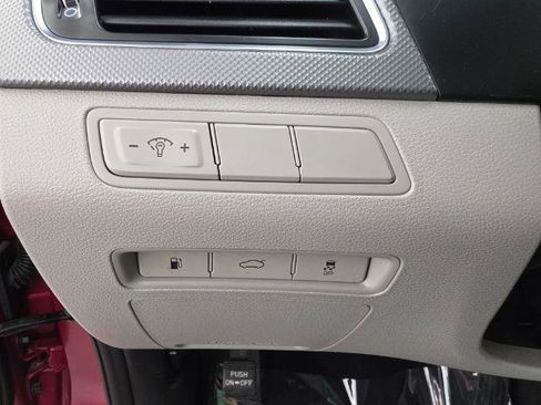 Used 2015 Hyundai Sonata SE FWD image 22