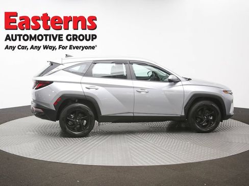 Used 2024 Hyundai Tucson SE AWD/4WD image 39