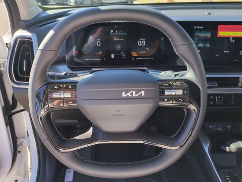 New 2026 Kia Sorento LX image 10