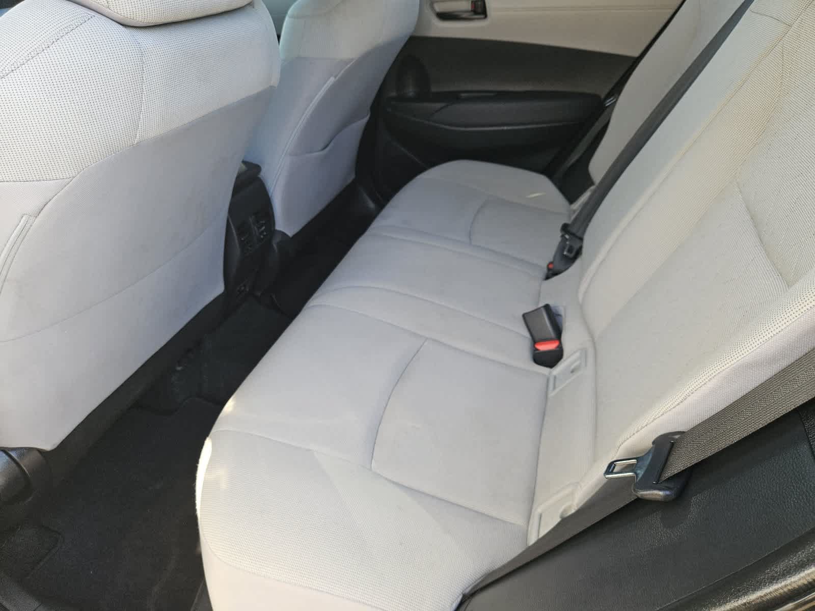Used 2022 Toyota Corolla Cross LE FWD image 28
