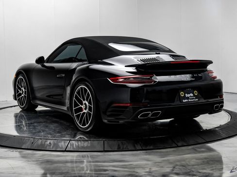 Used 2019 Porsche 911 Turbo image 12