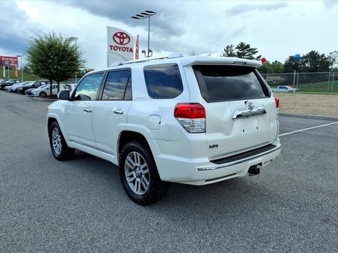 Used 2011 Toyota 4Runner Limited AWD/4WD image 7