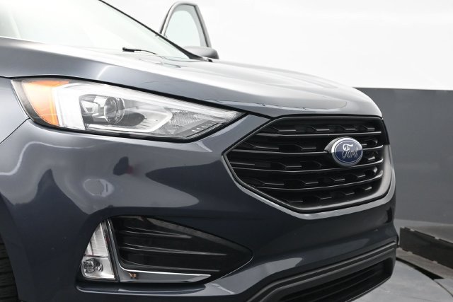 Certified 2022 Ford Edge SEL w/ Sport Appearance Package AWD/4WD image 34