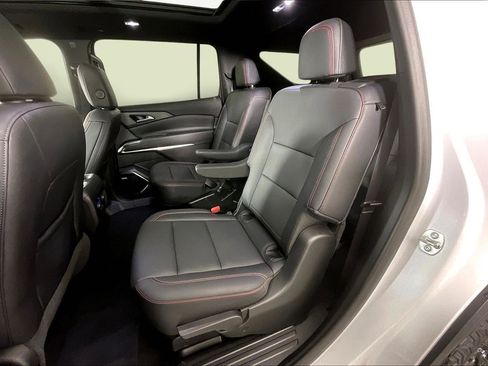 Used 2024 Chevrolet Traverse Z71 w/ Enhanced Driving Package image 22