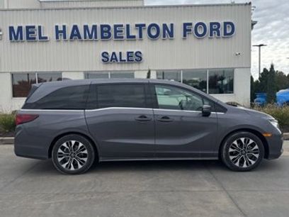 Used 2025 Honda Odyssey Elite
