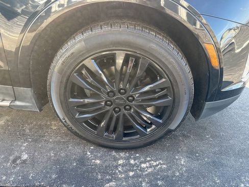 Used 2019 Cadillac XT5 Premium Luxury image 5