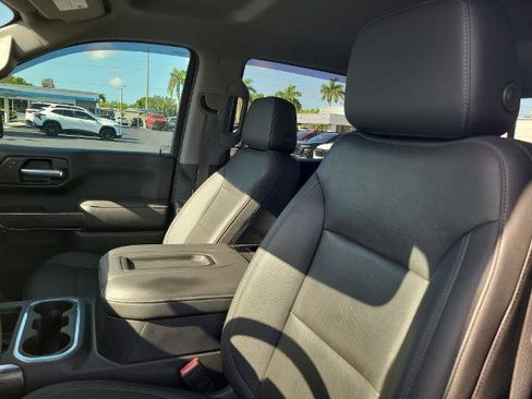 Used 2021 Chevrolet Silverado 1500 LTZ w/ LTZ Convenience Package II AWD/4WD image 15
