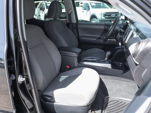 Used 2022 Toyota Tacoma SR5 image 38