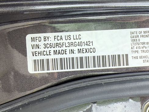 Used 2024 RAM 2500 Laramie w/ Safety Group AWD/4WD image 18