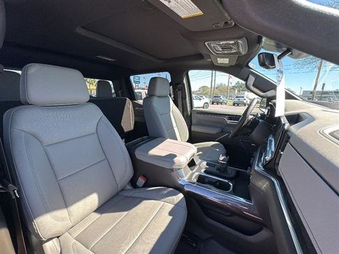 New 2026 Chevrolet Silverado 1500 LTZ w/ LTZ Premium Package image 9