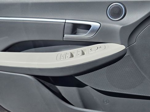 Used 2025 Hyundai Sonata SEL image 18