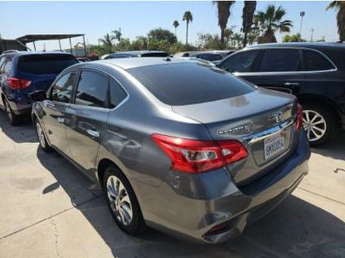 Used 2017 Nissan Sentra SV w/ Style Package FWD image 5