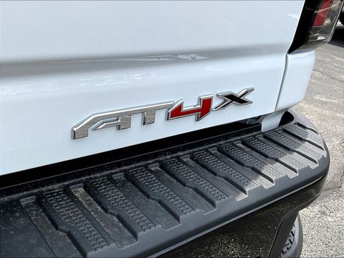 New 2026 GMC Sierra 2500 AT4X w/ LPO, Black Badging Package AWD/4WD image 14