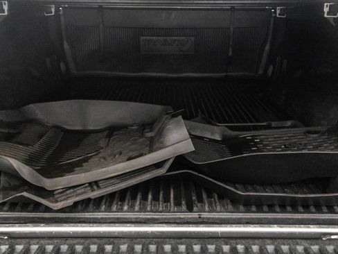 Used 2022 RAM 1500 Big Horn w/ Night Edition image 35