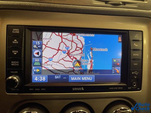 Used 2014 Dodge Challenger SRT8 image 34