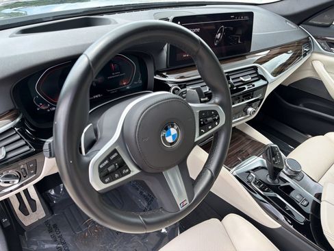 Certified 2023 BMW 530i w/ M Sport Package RWD image 3