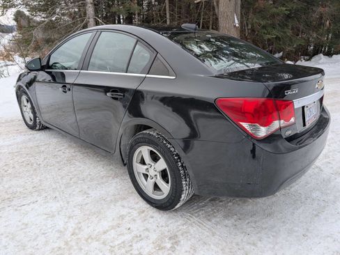 Used 2016 Chevrolet Cruze LT image 6