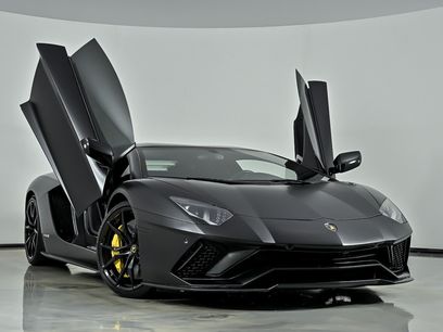 Used 2018 Lamborghini Aventador S