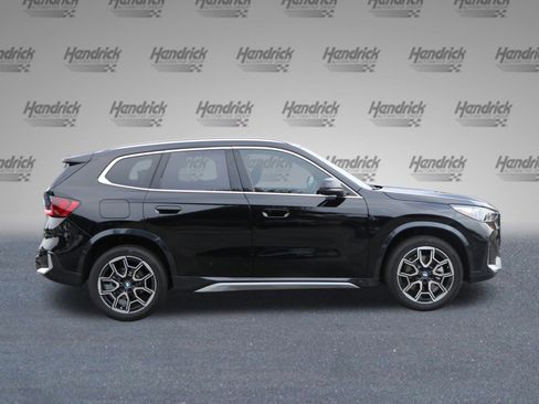 Certified 2025 BMW X1 xDrive28i w/ Technology Package image 9