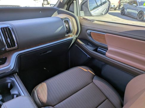 New 2025 Ford Expedition Max King Ranch image 24