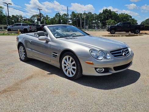 Used 2007 Mercedes-Benz SL 550 image 9