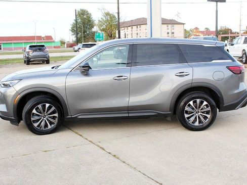 Used 2023 INFINITI QX60 Pure image 6