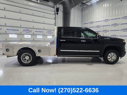 Used 2025 Chevrolet Silverado 3500 High Country w/ High Country Premium Package AWD/4WD image 13