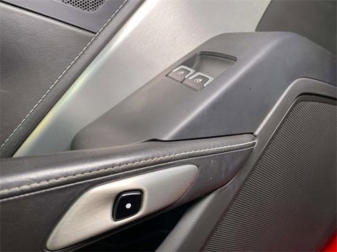 Used 2016 Chevrolet Corvette Z06 w/ 3LZ Preferred Equipment Group image 33