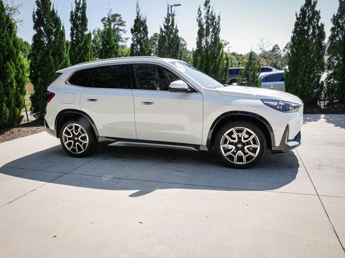 Used 2025 BMW X1 xDrive28i w/ Convenience Package image 11