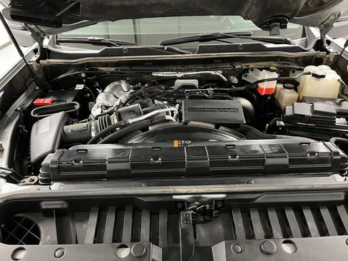 Used 2025 Chevrolet Silverado 2500 LT w/ Convenience Package AWD/4WD image 62