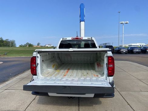 Used 2022 Chevrolet Colorado LT w/ Fleet Safety Package RWD image 26
