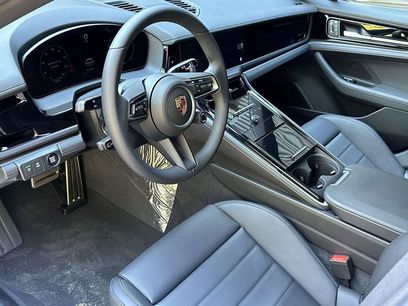 New 2025 Porsche Panamera