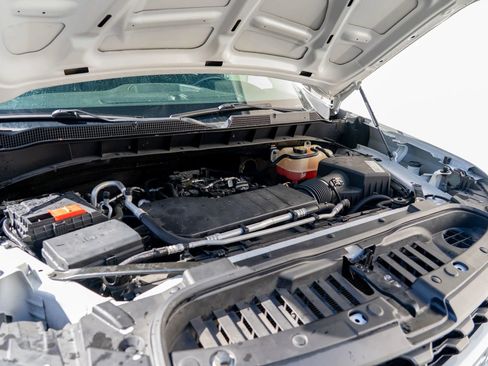 Used 2020 Chevrolet Silverado 1500 Custom w/ Custom Convenience Package image 11