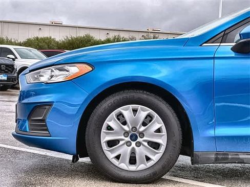 Used 2020 Ford Fusion S image 14