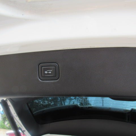 Used 2022 Chevrolet Blazer LT FWD image 10