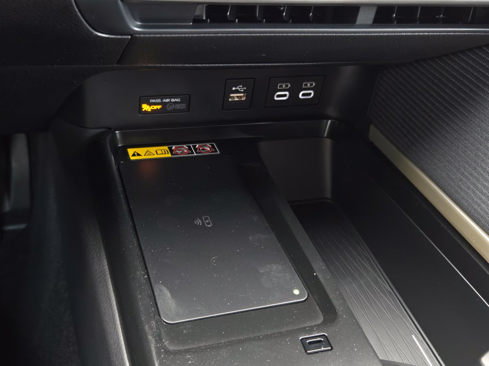 Certified 2026 Toyota Camry SE FWD image 17