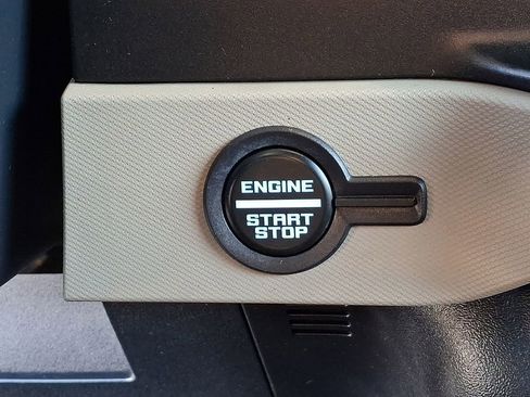 Used 2023 Ford Bronco Big Bend image 31