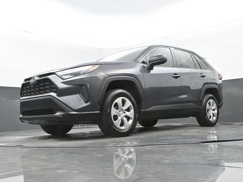 Used 2023 Toyota RAV4 LE FWD image 25