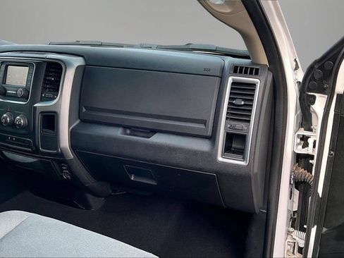 Used 2024 RAM 1500 Classic SLT AWD/4WD image 26