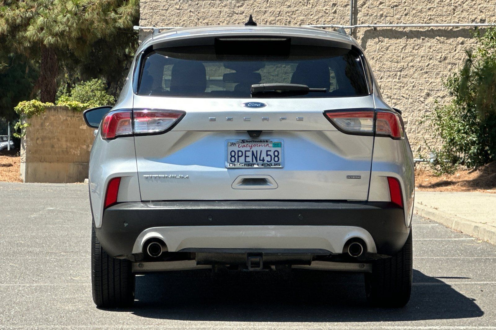 Used 2020 Ford Escape Titanium FWD image 4