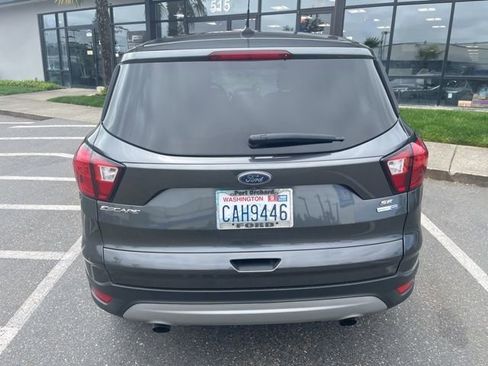 Used 2019 Ford Escape SE AWD/4WD image 5