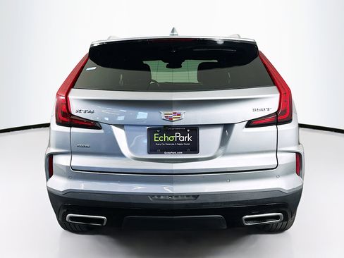 Used 2024 Cadillac XT4 Premium Luxury image 7