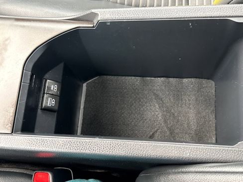 Used 2023 Toyota Camry SE image 25