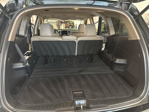 Used 2017 Honda Pilot EX-L image 42