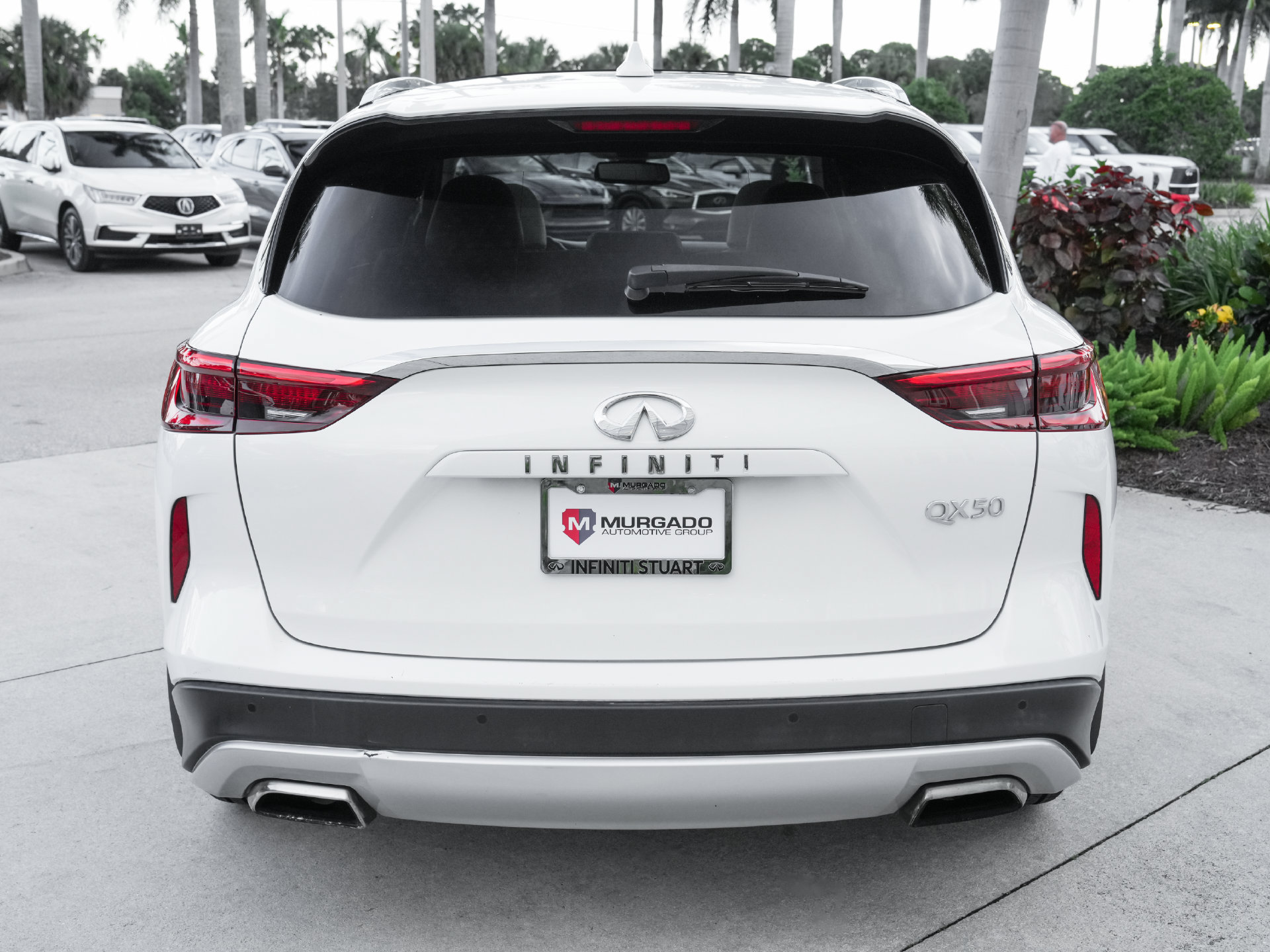 Used 2020 INFINITI QX50 Luxe w/ Navigation Package FWD image 24