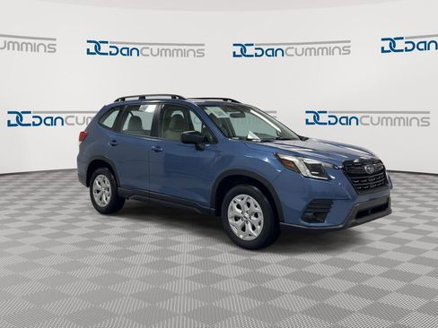 Used 2023 Subaru Forester image 2