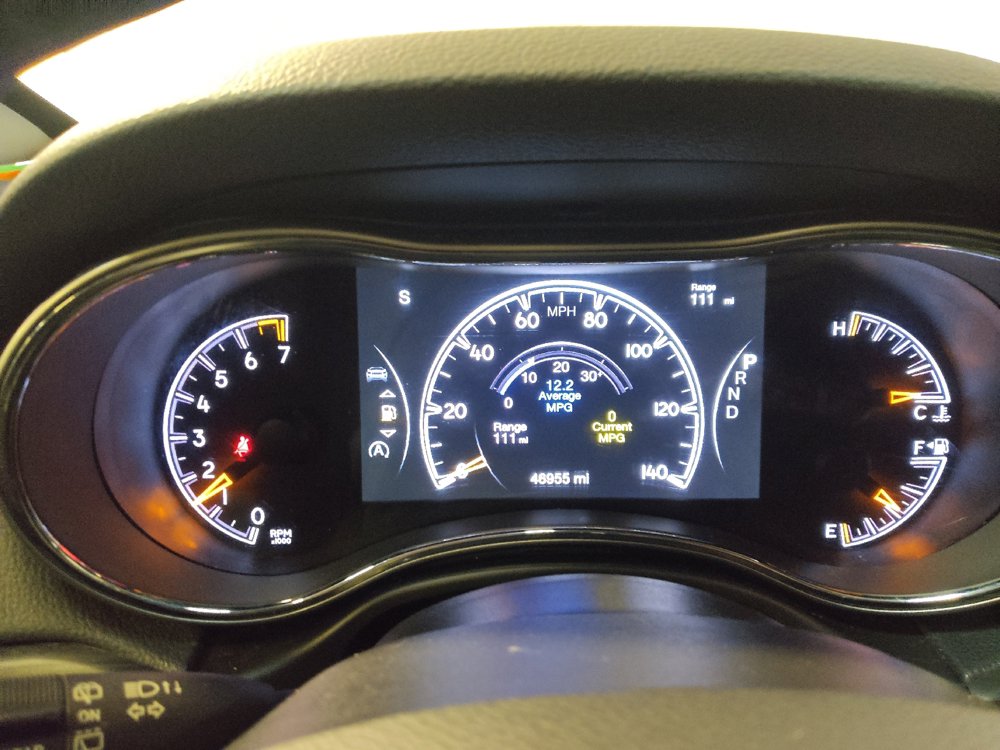 Used 2021 Jeep Grand Cherokee Laredo X AWD/4WD image 23